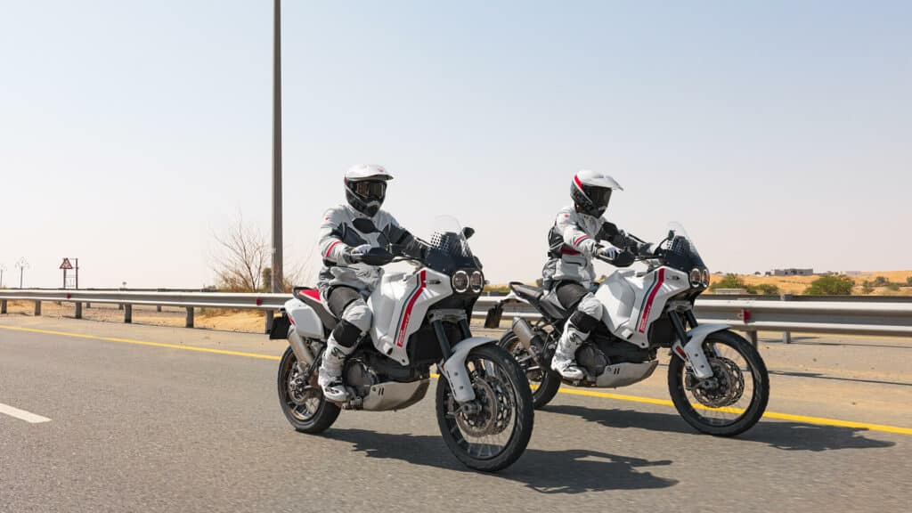 Ducati-DesertX-MY22-06-Overview-Gallery-1920x1080 svg+xml;charset=utf