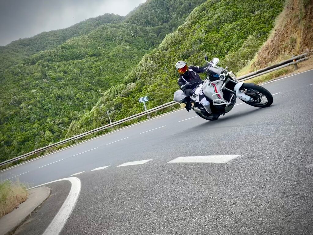 desert svg+xml;charset=utf