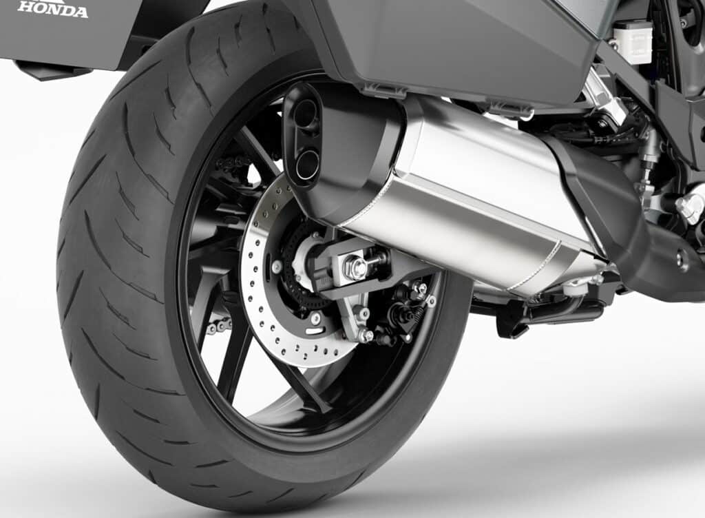 2022 HONDA NT1100 svg+xml;charset=utf